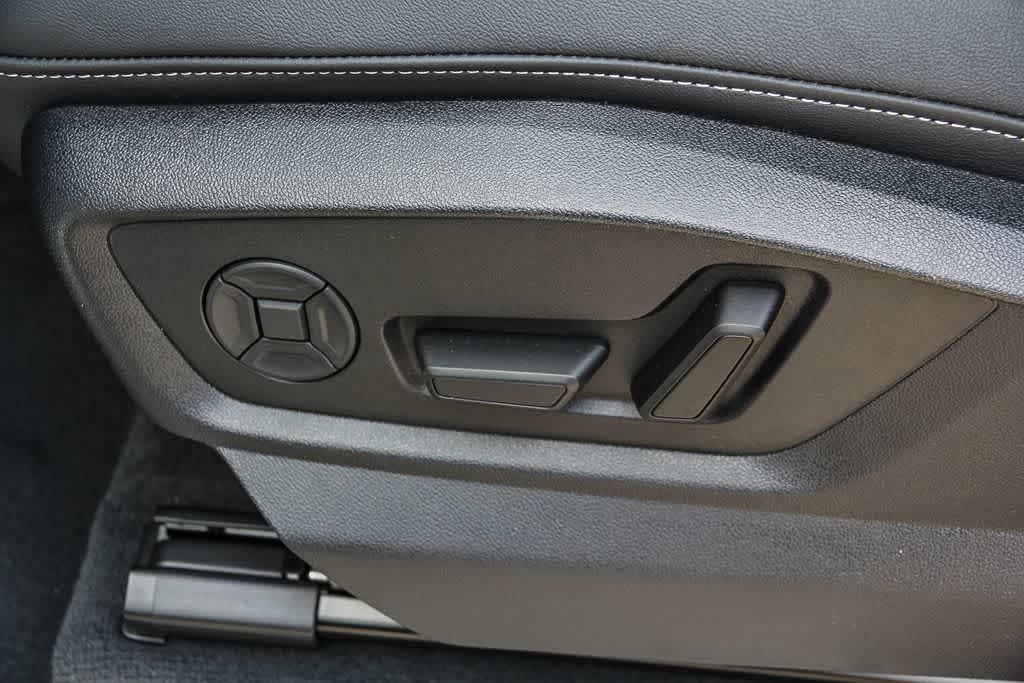 Thumbnail: 2026 Audi Q7 - 21
