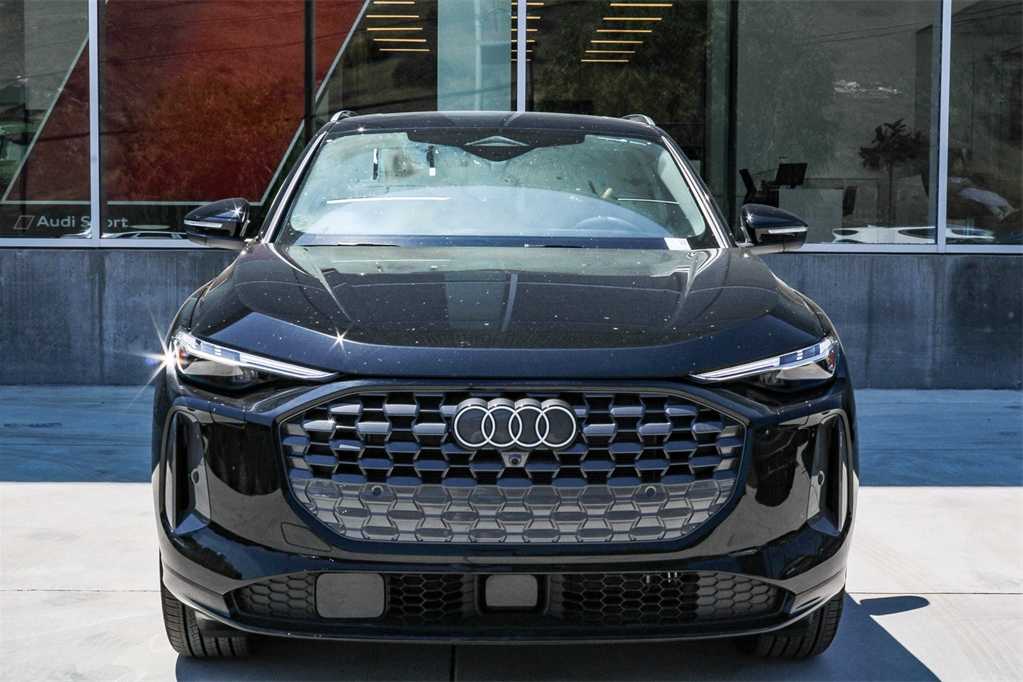 Thumbnail: 2025 Audi Q5 - 7