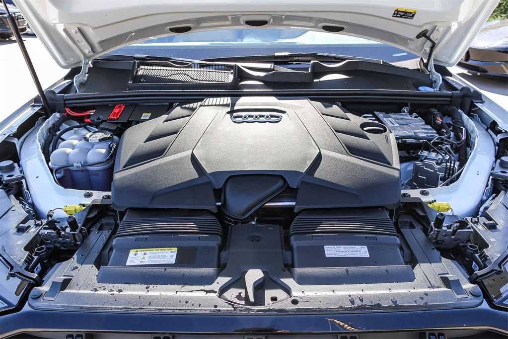 Thumbnail: 2025 Audi Q7 - 27