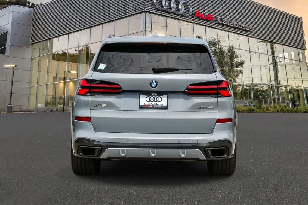 Thumbnail: 2024 BMW X5 - 3