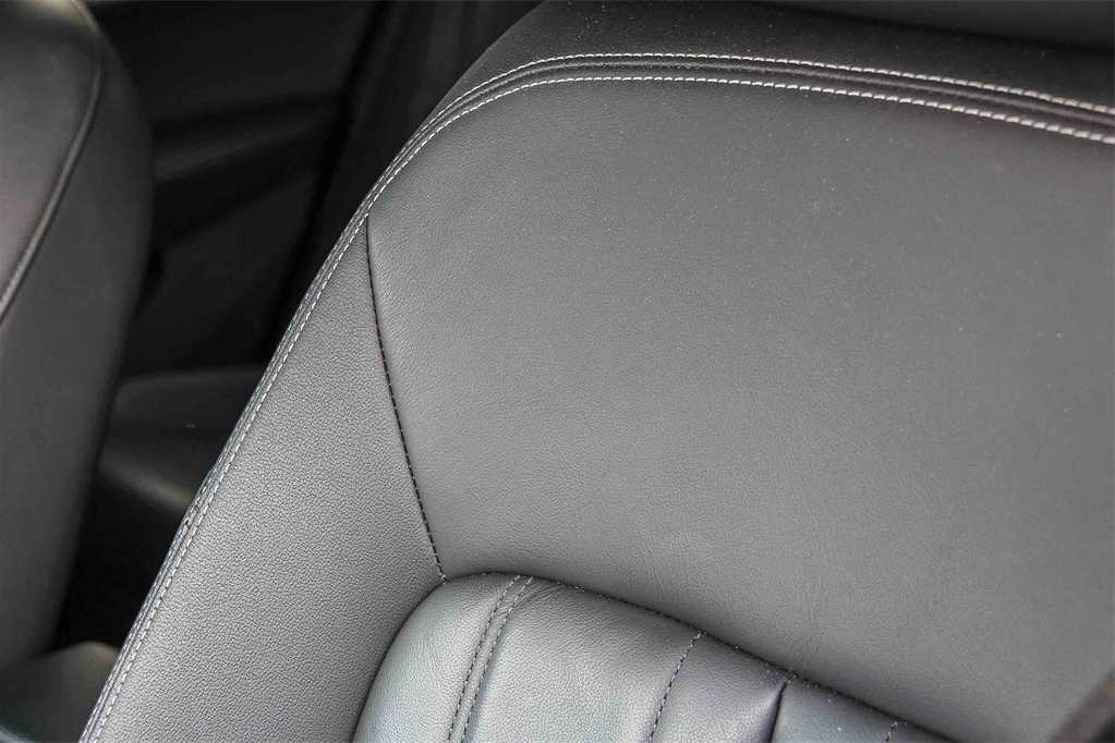 Thumbnail: 2022 Audi e-tron - 25