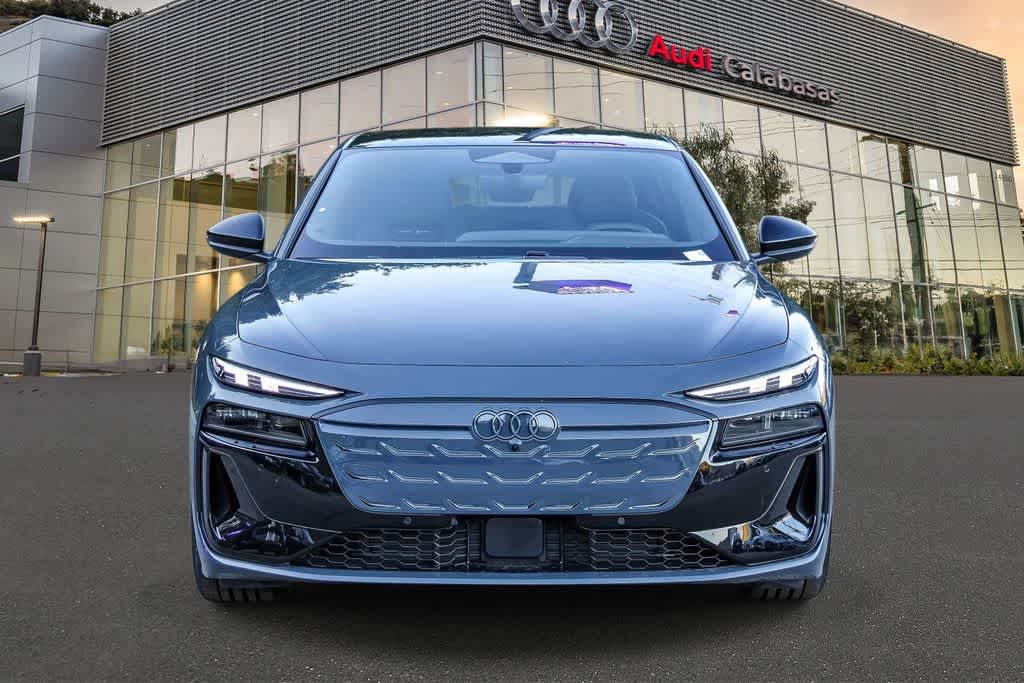 Thumbnail: 2025 Audi e-tron S - 6