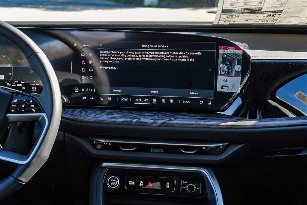 Thumbnail: 2025 Audi Q5 - 13