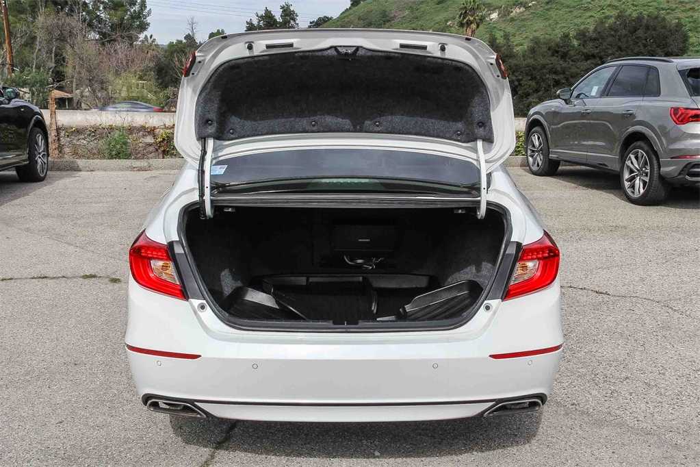 Thumbnail: 2020 Honda Accord - 26