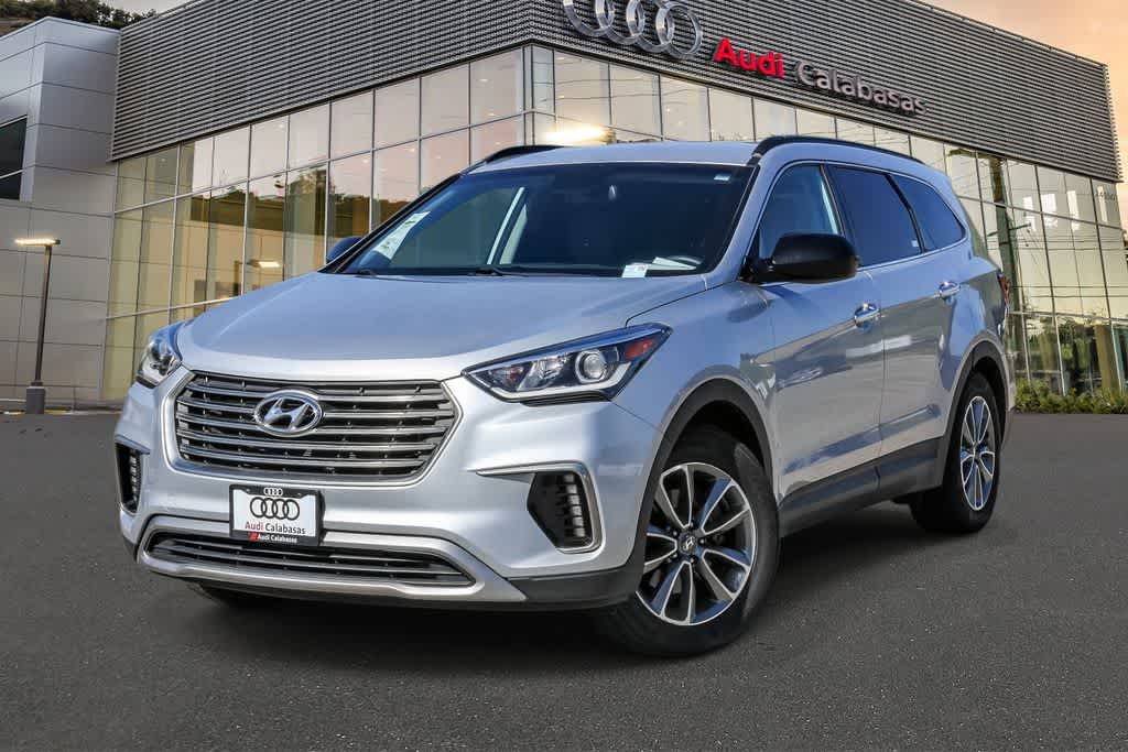 2017 Hyundai Santa Fe SE -
                  Calabasas, CA