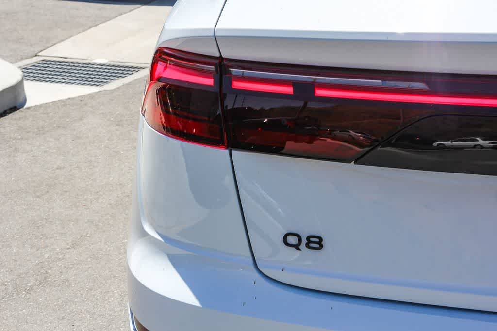Thumbnail: 2026 Audi Q8 - 11