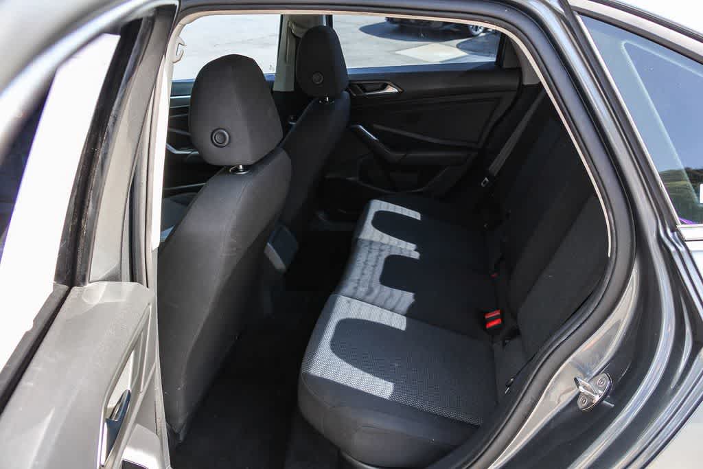 Thumbnail: 2020 Volkswagen Jetta - 16