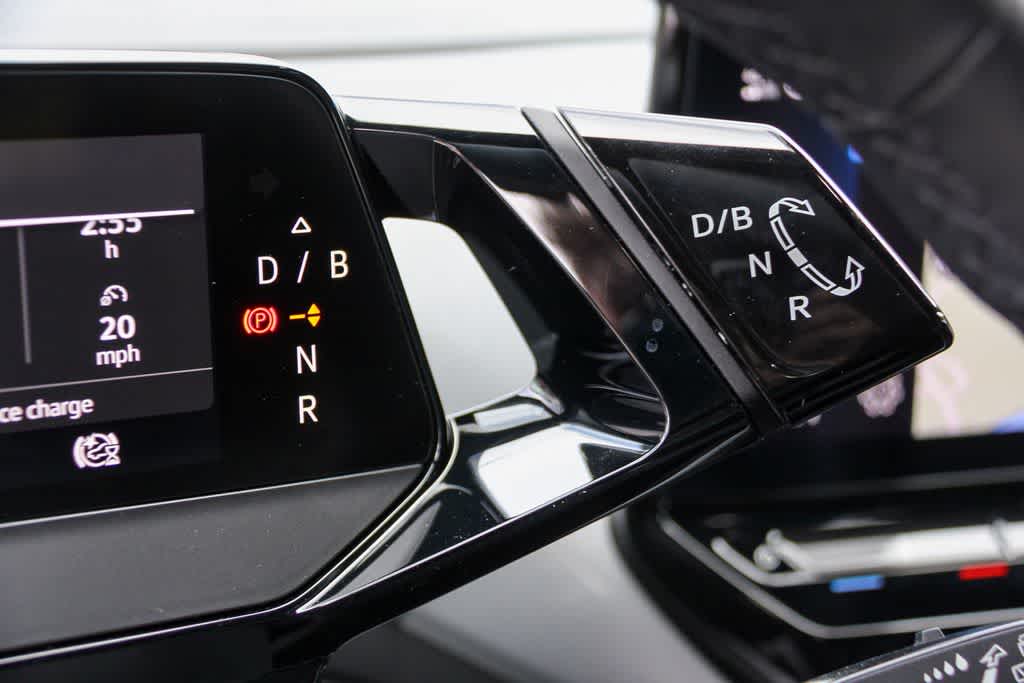 Thumbnail: 2023 Volkswagen ID.4 - 16