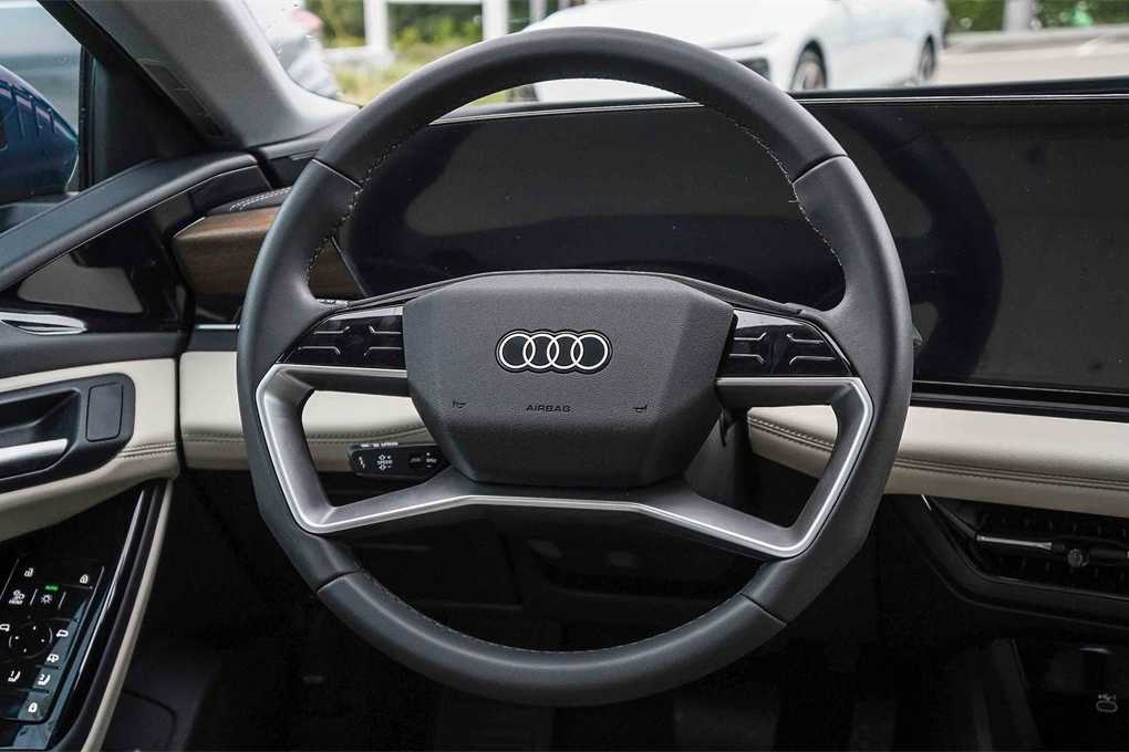 Thumbnail: 2025 Audi e-tron - 15