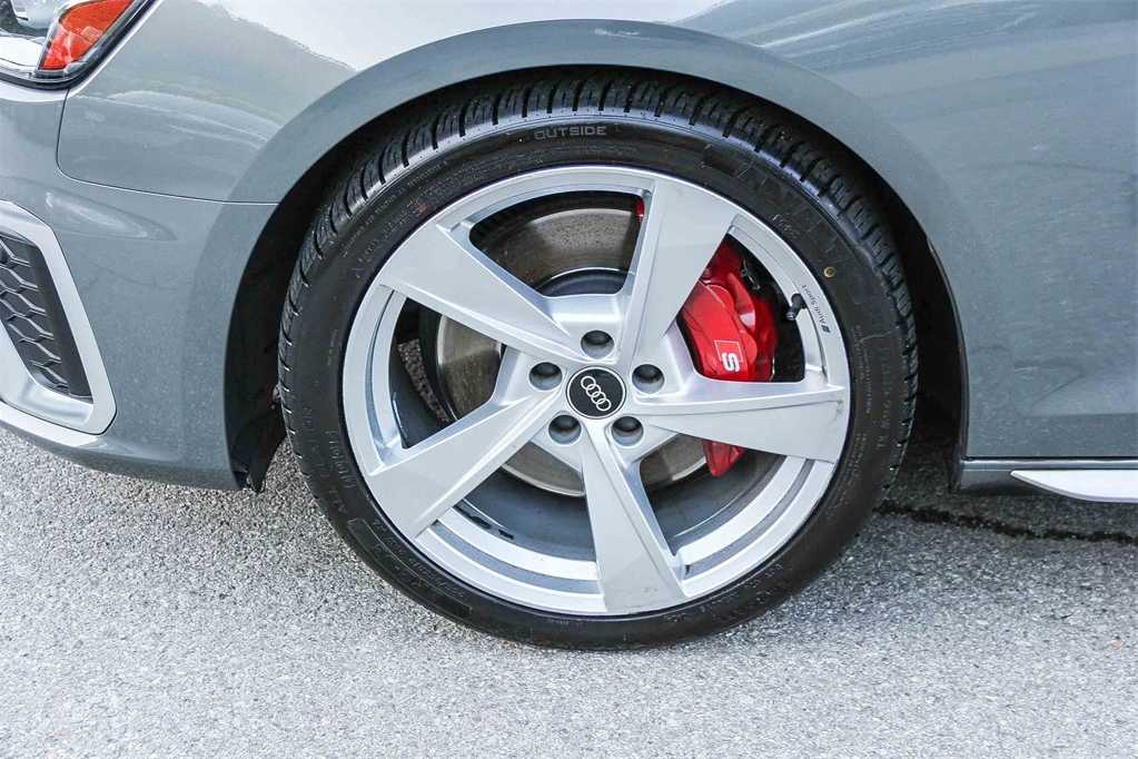 Thumbnail: 2023 Audi S4 - 9