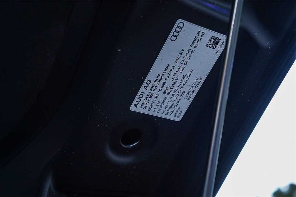 Thumbnail: 2025 Audi Q5 - 31