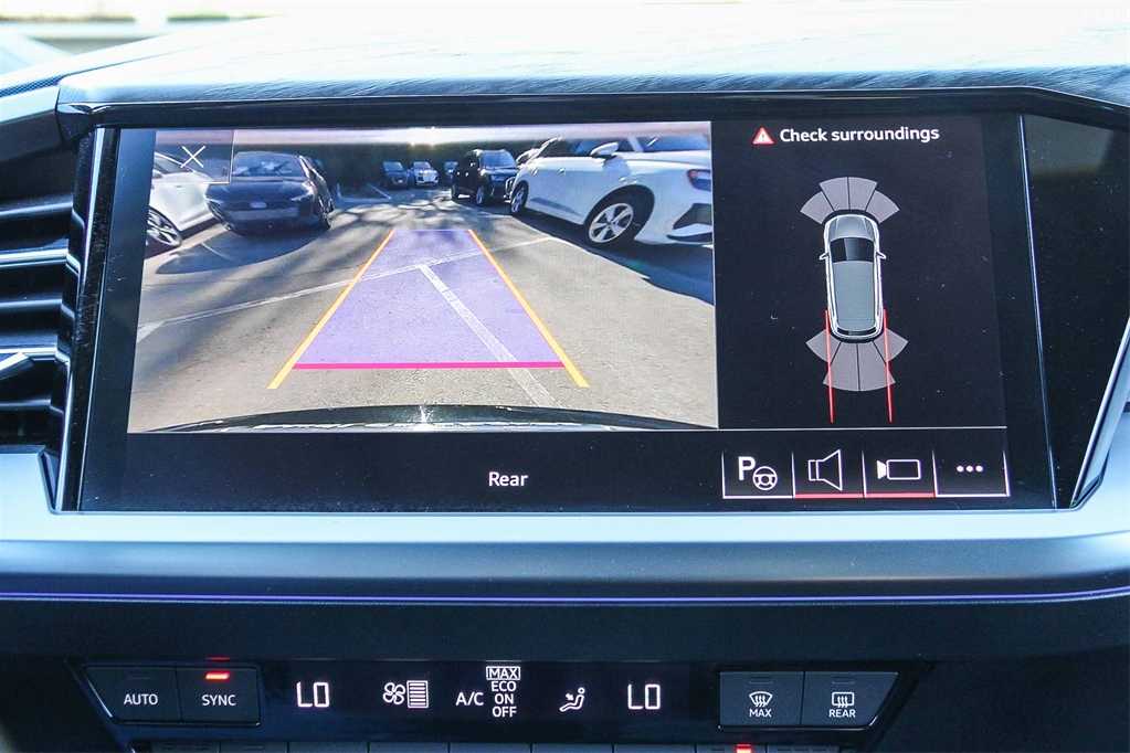 Thumbnail: 2024 Audi Q4 e-tron - 23