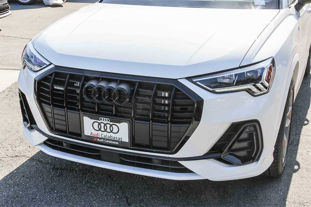 Thumbnail: 2025 Audi Q3 - 8