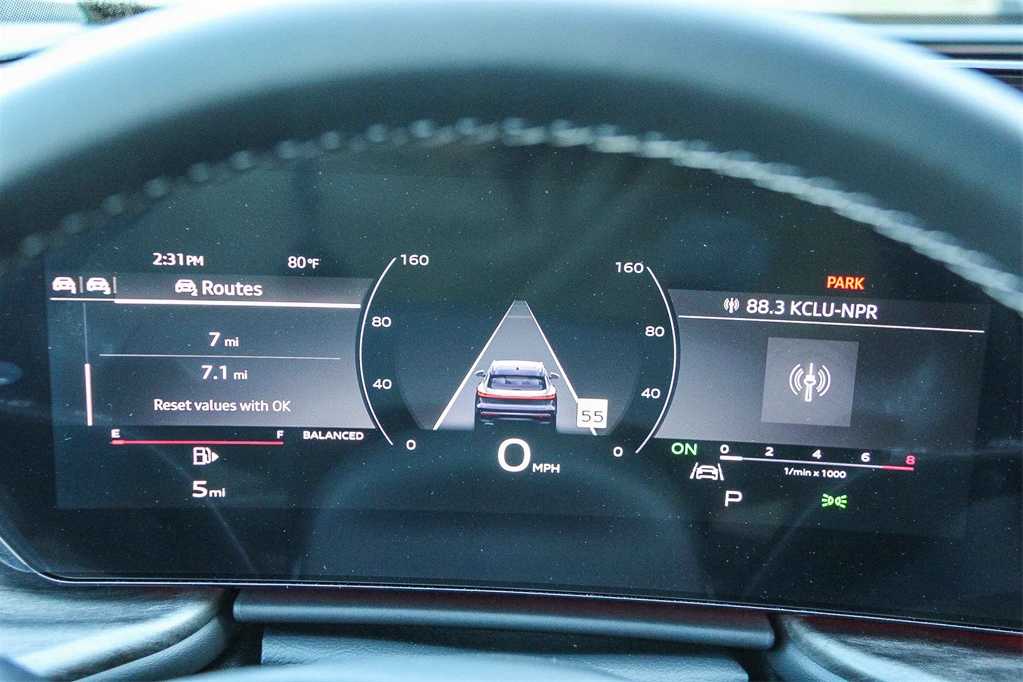 Thumbnail: 2025 Audi Q5 - 24