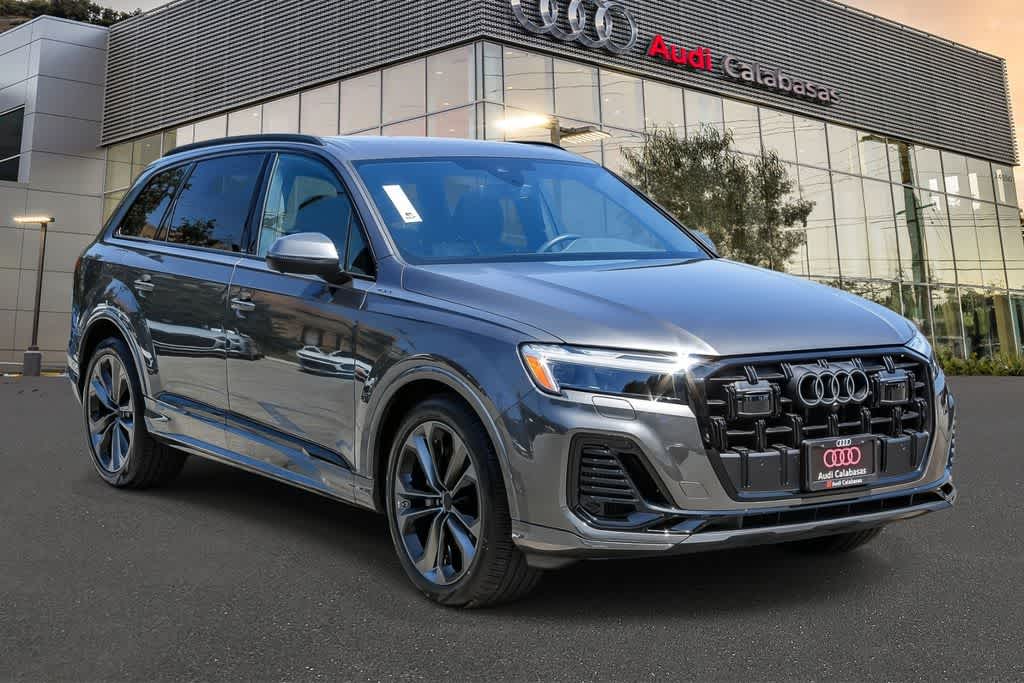 Thumbnail: 2026 Audi Q7 - 5