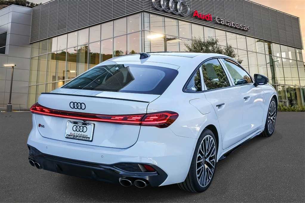 Thumbnail: 2025 Audi S5 - 4
