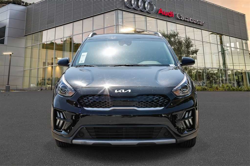 Thumbnail: 2022 Kia Niro - 2