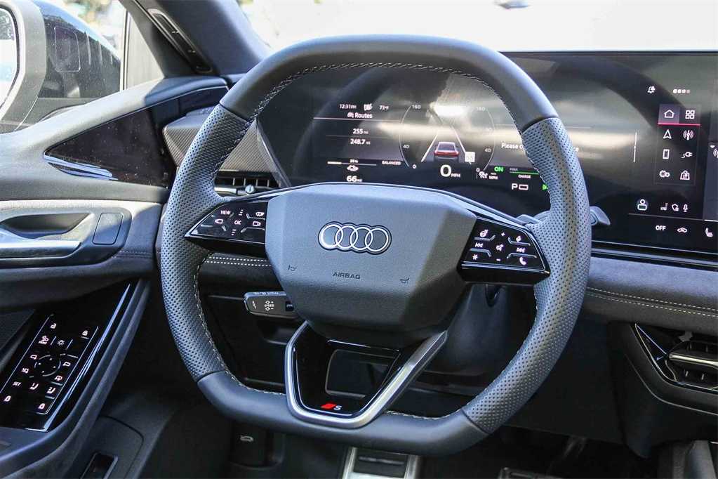 Thumbnail: 2025 Audi e-tron S - 16