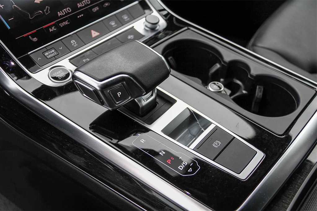 Thumbnail: 2023 Audi Q7 - 20