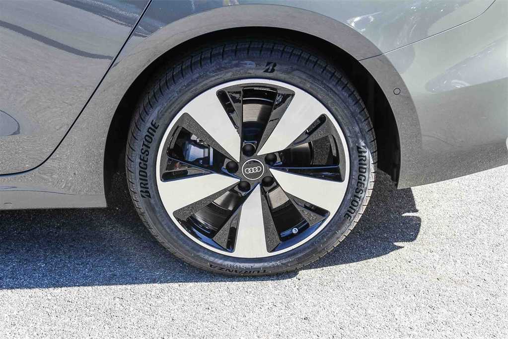 Thumbnail: 2025 Audi A5 - 10