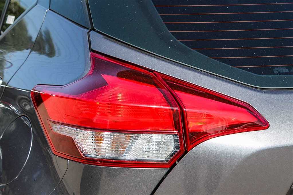 Thumbnail: 2020 Nissan Kicks - 7