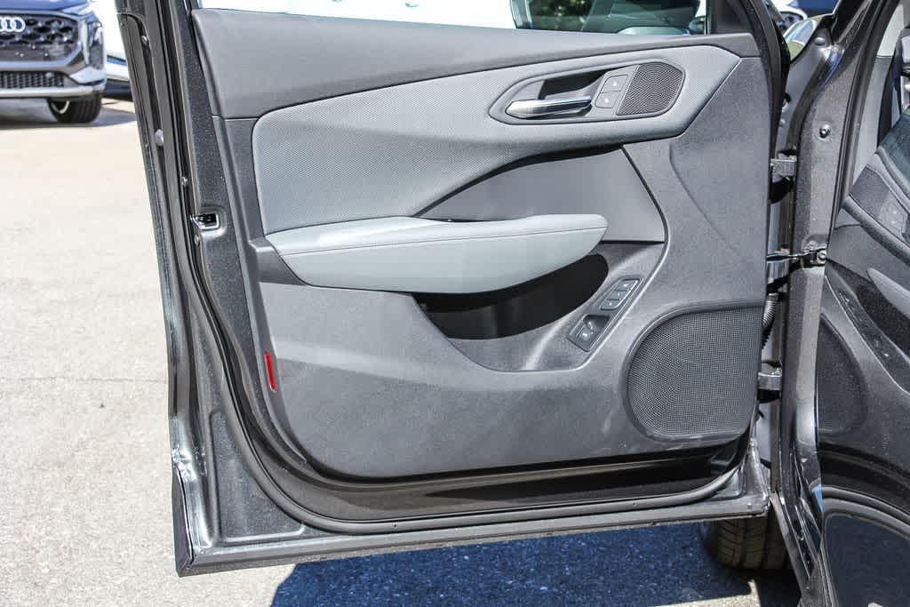 Thumbnail: 2026 Audi Q3 - 22