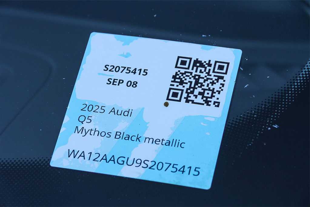 Thumbnail: 2025 Audi Q5 - 28