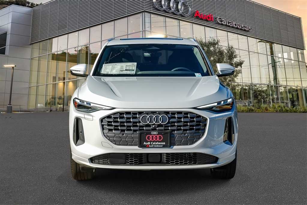 Thumbnail: 2025 Audi Q5 - 2