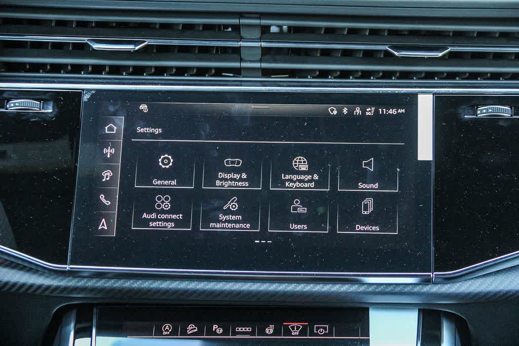 Thumbnail: 2026 Audi RS Q8 - 15