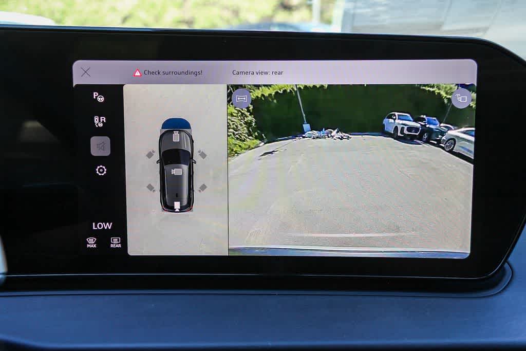 Thumbnail: 2026 Audi Q3 - 23