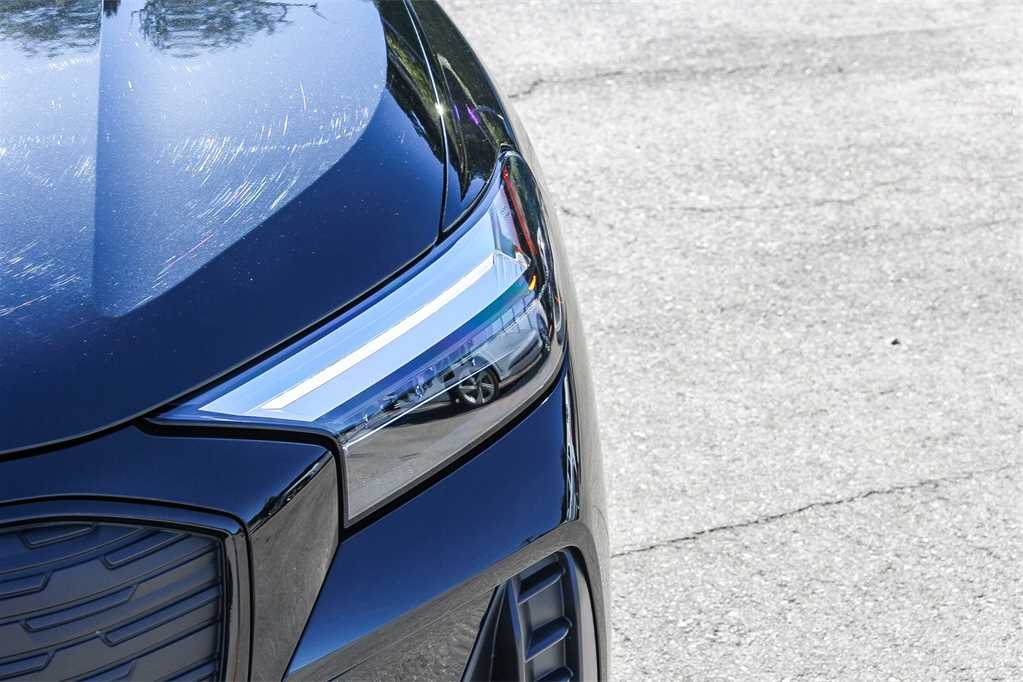 Thumbnail: 2025 Audi Q4 e-tron - 7