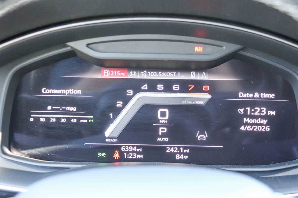 Thumbnail: 2026 Audi Q8 - 24