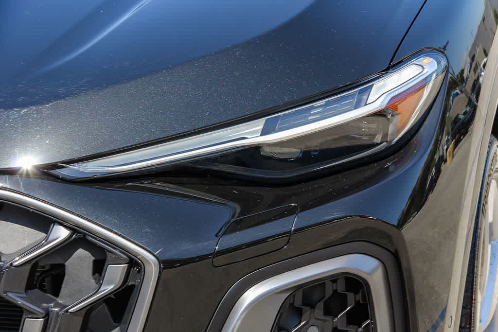 Thumbnail: 2025 Audi Q5 - 7