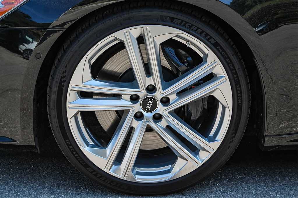 Thumbnail: 2022 Audi S7 - 10