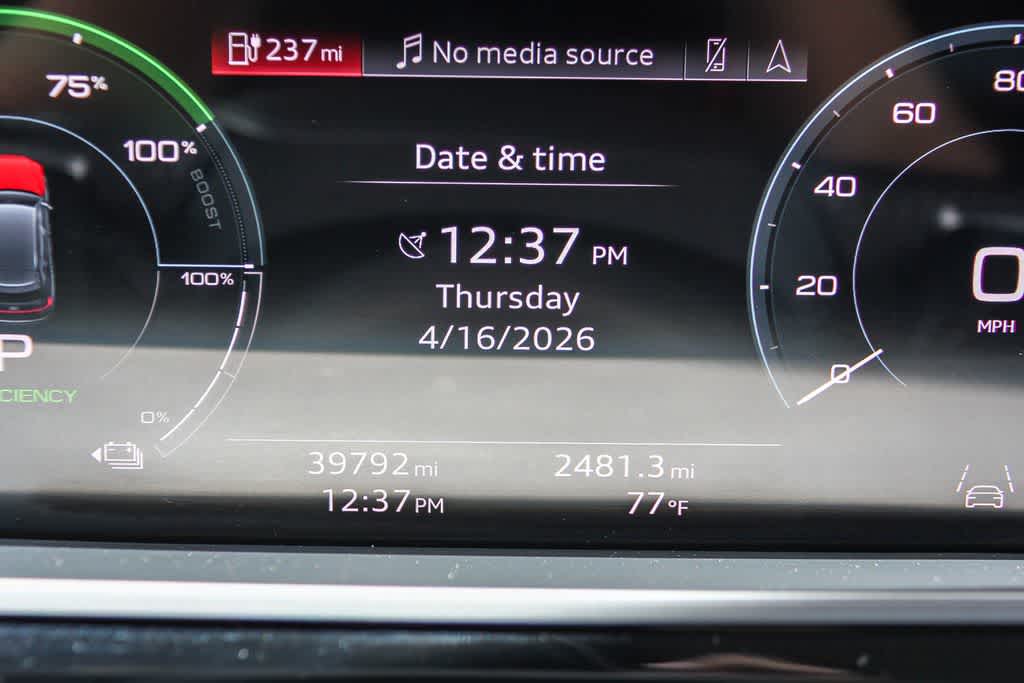 Thumbnail: 2024 Audi Q8 e-tron - 26