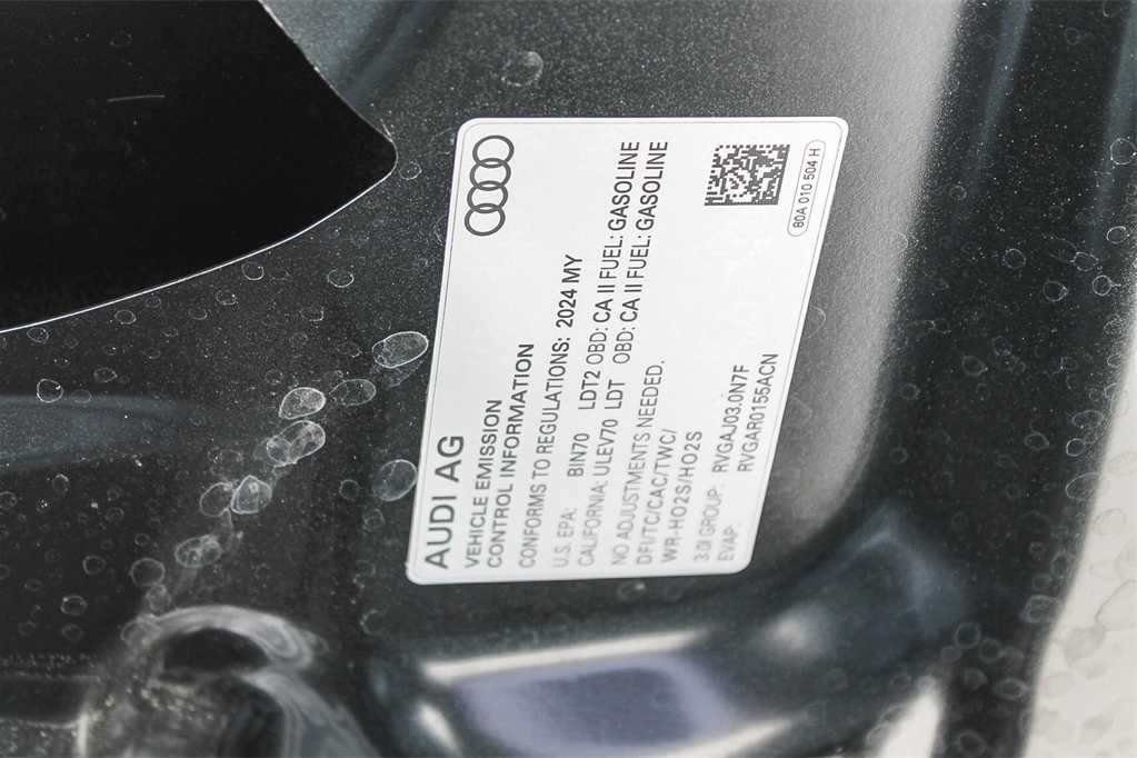 Thumbnail: 2024 Audi SQ5 - 31