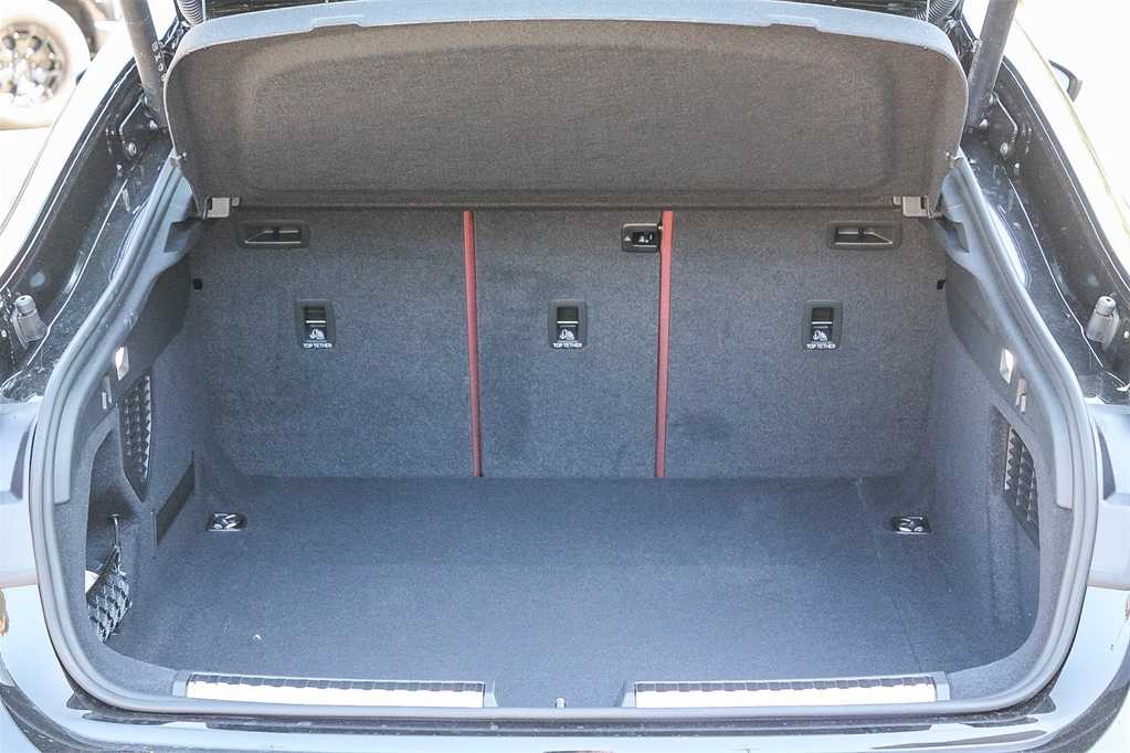 Thumbnail: 2025 Audi S5 - 29