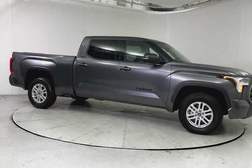 Thumbnail: 2023 Toyota Tundra - 8