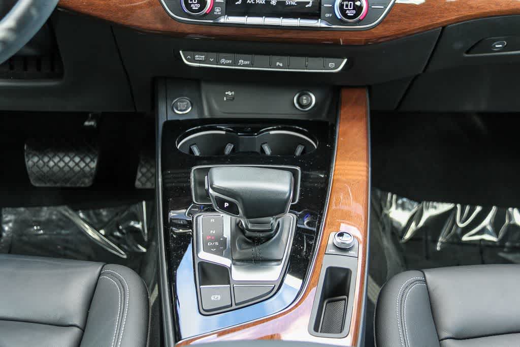 Thumbnail: 2023 Audi A4 - 14