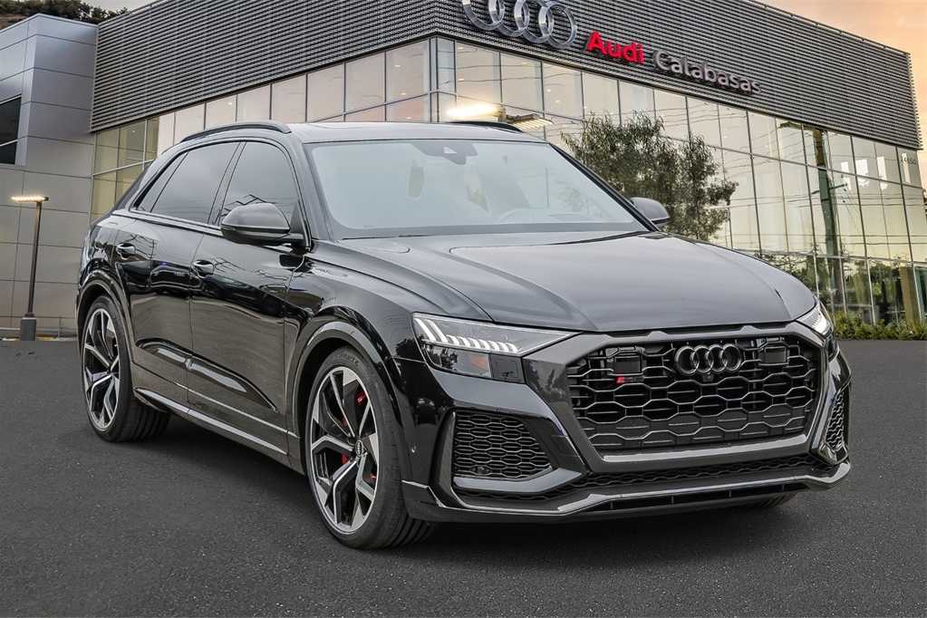 Thumbnail: 2022 Audi RS Q8 - 3