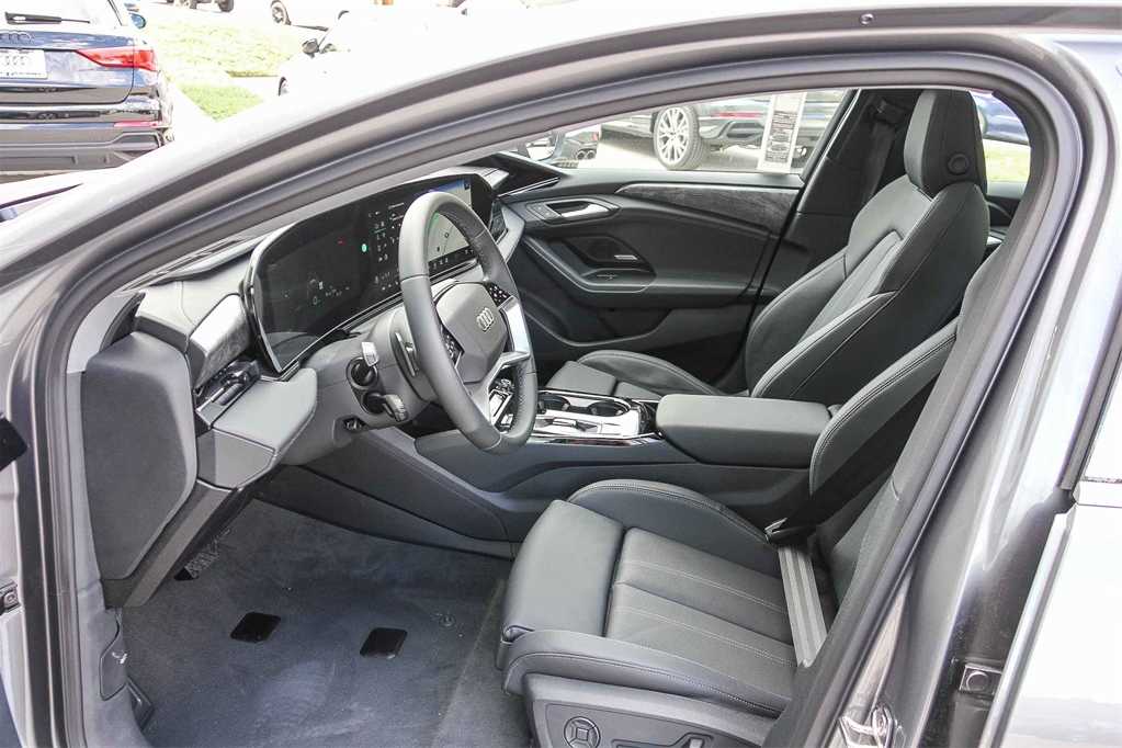 Thumbnail: 2025 Audi e-tron S - 19