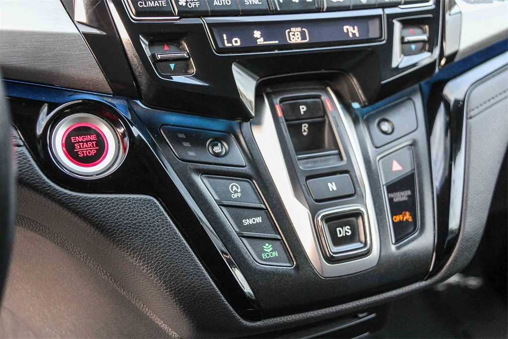 Thumbnail: 2022 Honda Odyssey - 22