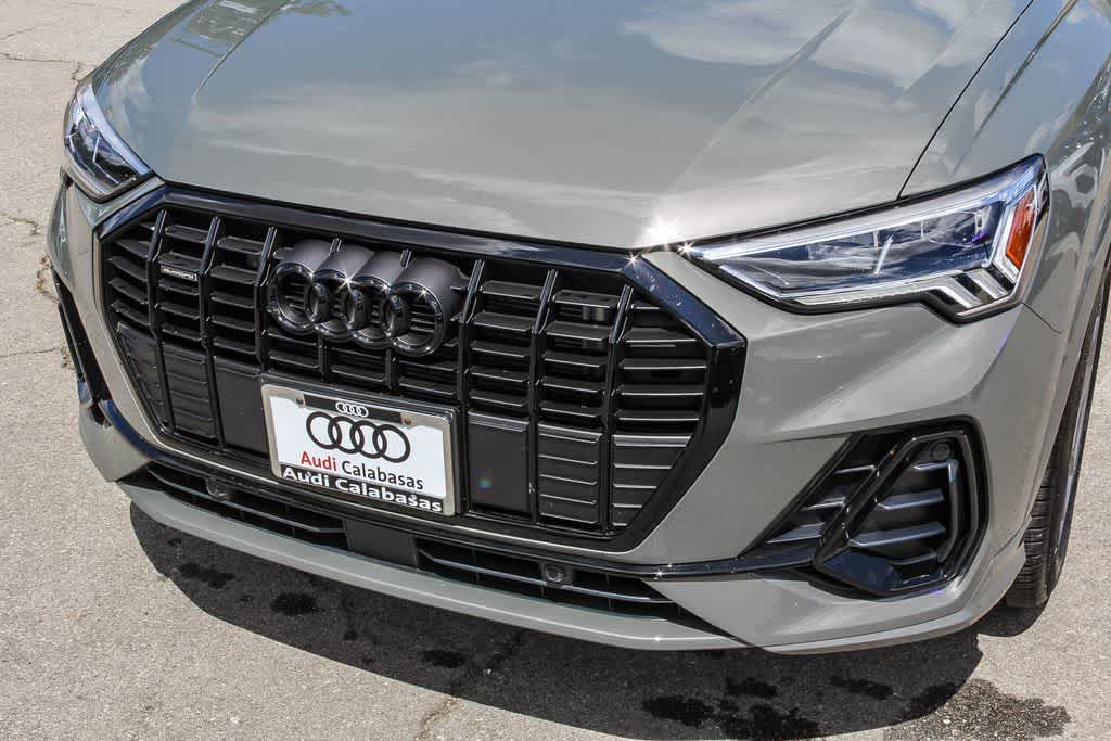 Thumbnail: 2025 Audi Q3 - 8