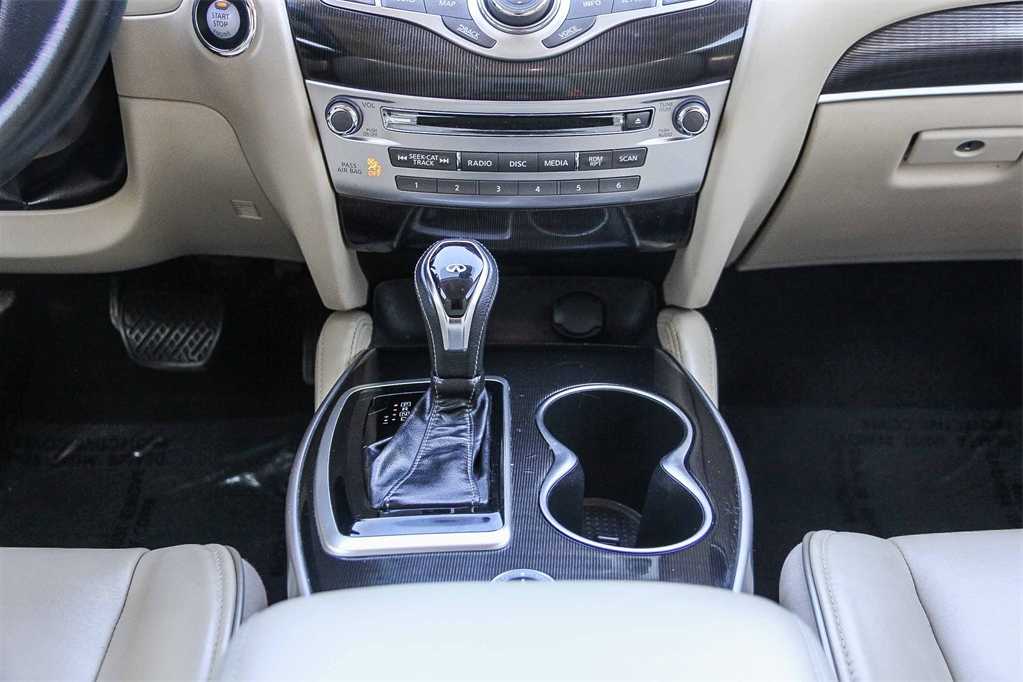 Thumbnail: 2017 INFINITI QX60 - 13