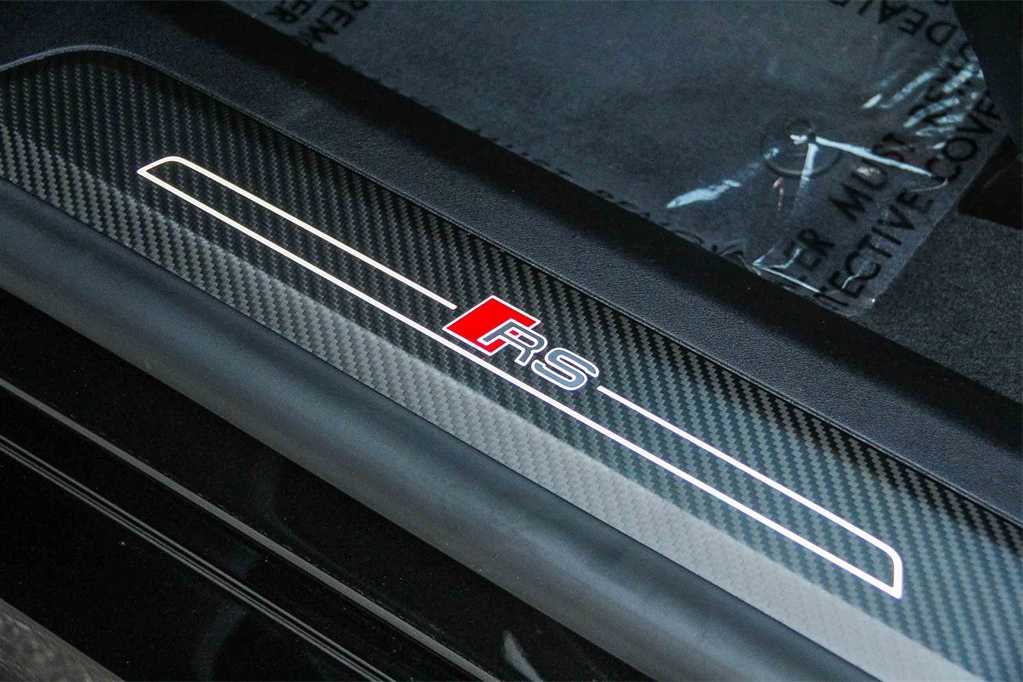 Thumbnail: 2024 Audi RS e-tron GT - 22