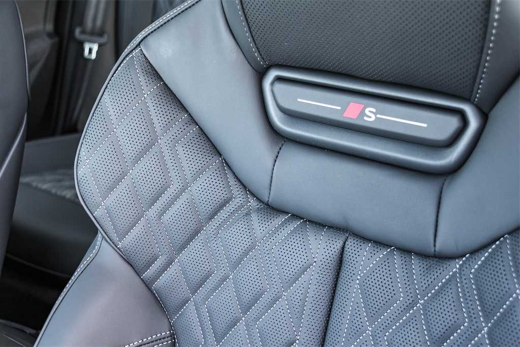 Thumbnail: 2025 Audi S5 - 25