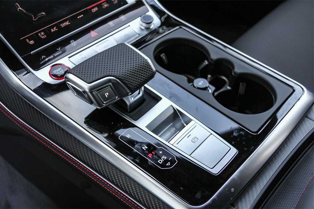 Thumbnail: 2026 Audi RS Q8 - 20