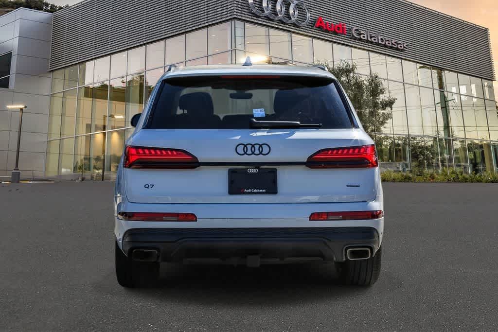 Thumbnail: 2026 Audi Q7 - 3
