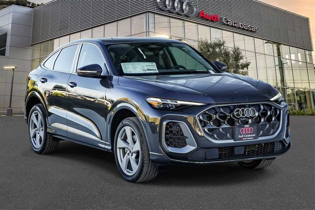 Thumbnail: 2025 Audi Q5 - 3