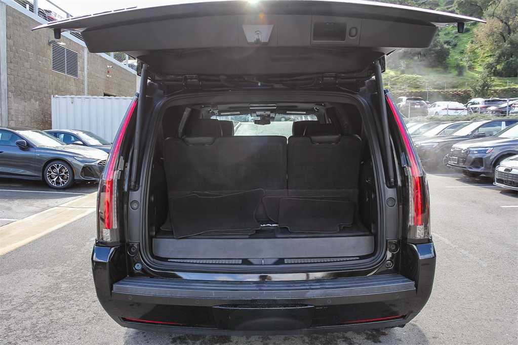 Thumbnail: 2017 Cadillac Escalade - 27